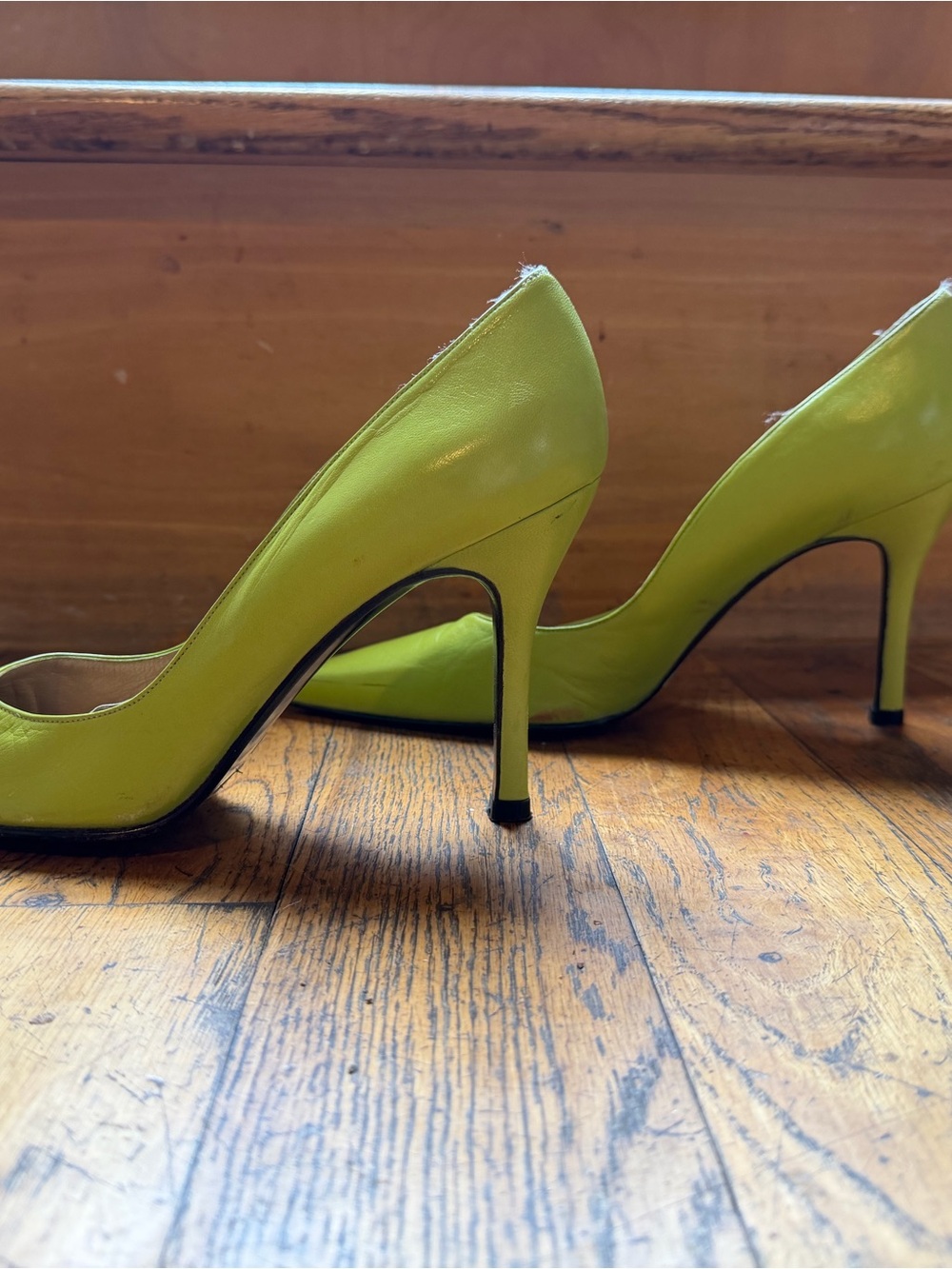Stuart Weitzman Lime Green Patent Stiletto Pumps